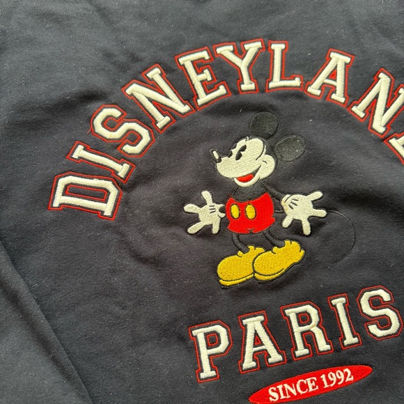 Disneyland Paris Vintage Crewneck Sweater - Picture 3 of 8